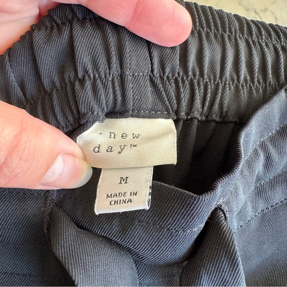 A New Day High-Rise Wide Leg Pull-On Pants with Built-In Belt - Picture 3 of 6